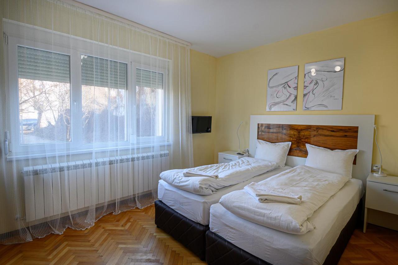 Апартамент За Гости Римски Терми Kyustendil Exterior foto